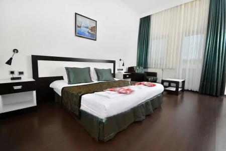 Doc's Wellness & Spa - 28