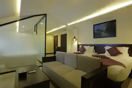 River Suites Hoi An - 41
