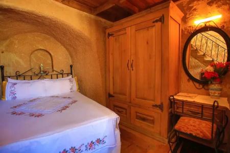 Selcuklu Evi Cave - Special Category - 50