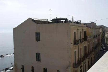 Domus Mariae Albergo - 0