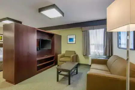 Sleep Inn - 6