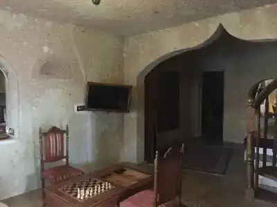 Oread Cave Suites - 208