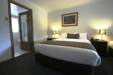 Bell Tower Inn - 21