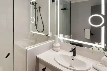 Travelodge Martin Place - 107