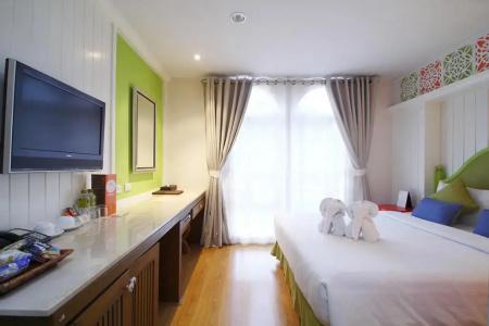 Salil Sukhumvit Soi 8 - 54