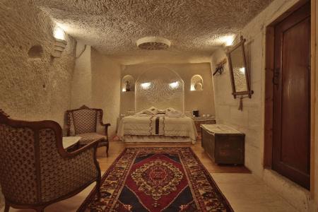 Village Cave House - 12