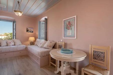 Four Seasons Hydra Luxury Suites - 54