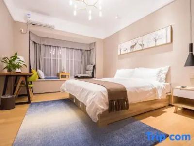 Xinyang City Celebrity - 140