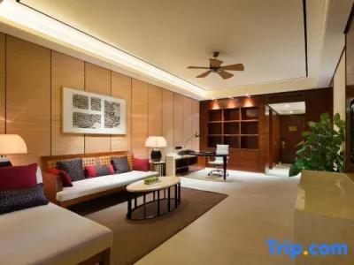 Crowne Plaza Sanya City Center, An Ihg - 240