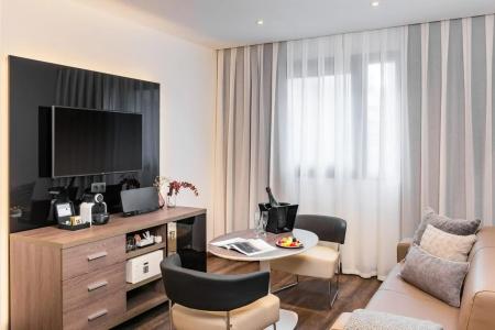 Melia Madrid Serrano - 10