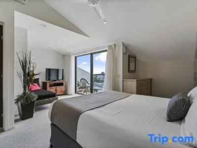 Culgoa Point Beach - 208