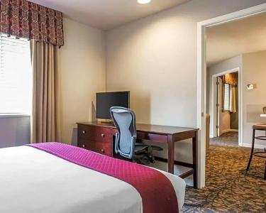 Quality Suites Atlanta Buckhead Village North - 31