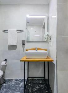 La Pazza Suites - 47