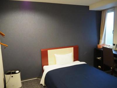 Grampus Inn Osaka - 1
