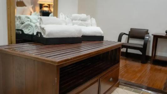 Cheva Gallery Boutique - 202