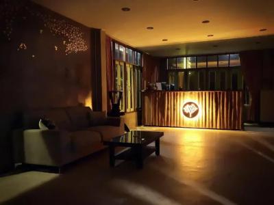 Tonmai Suites - 9