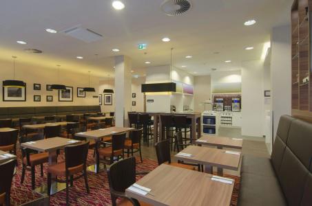 Hampton by Hilton Nürnberg City Center - 28