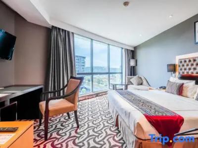 Ming Garden & Residences - 101