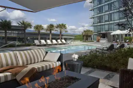 Fairmont Pacific Rim - 24