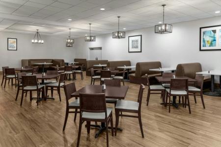 Four Points by Sheraton Orlando International Drive - 34