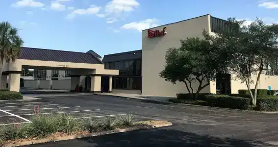 Red Roof Inn Plus+ & Suites Houston – Iah Airport Sw - 0