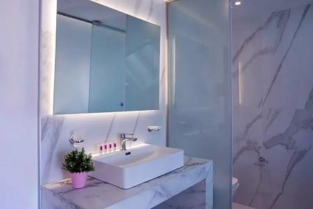 Alley Boutique and Spa - 87