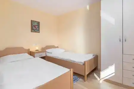 Apartment house Jager - 182