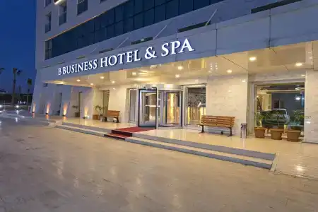 B Business & Spa - 0