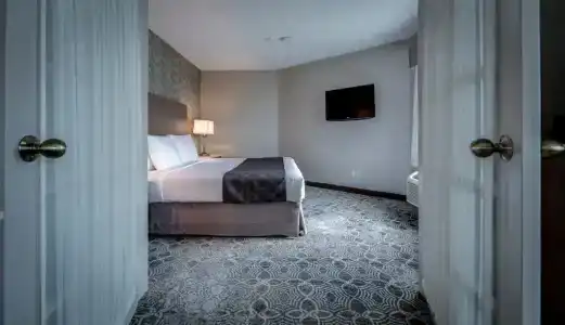Monte Carlo Inn - 62