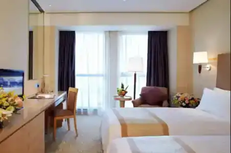 Regal Jinfeng - 60