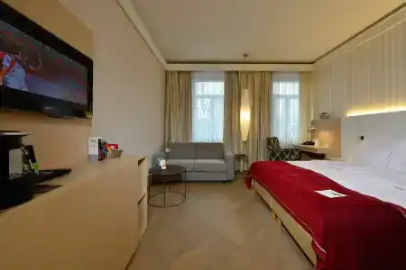 Best Western Premier Victoria - 3