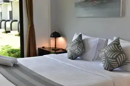Nr Nanai Patong - 54