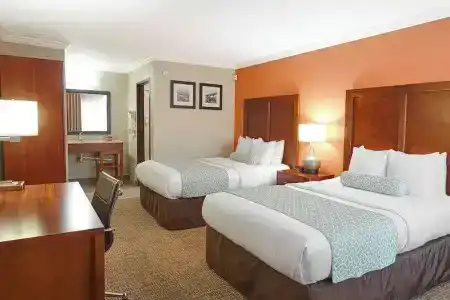 Comfort Inn Near Old Town Pasadena In Eagle Rock Ca - 12