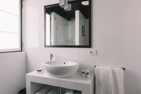 Aethos Milan - 24