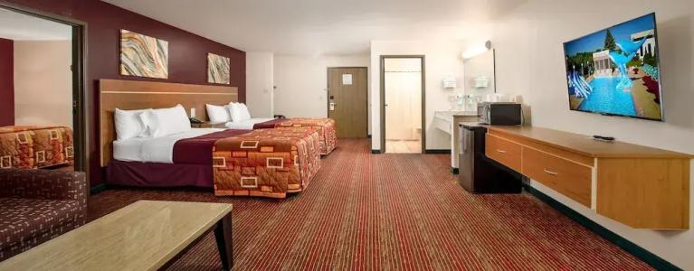 Grand Marquis Waterpark & Suites - 21