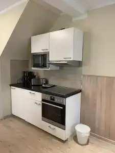 Select Suites & Aparts - 108