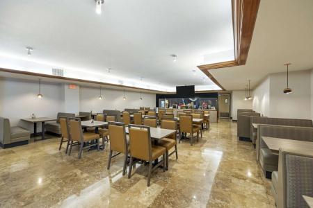Best Western Plus Henderson - 21
