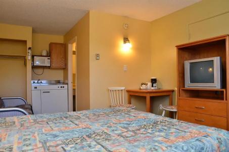 Canadas Best Value Inn - 13