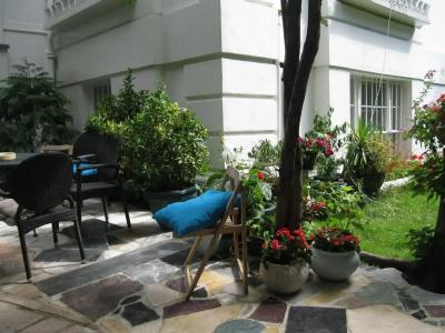 Dawson Place, Juliette's - 11