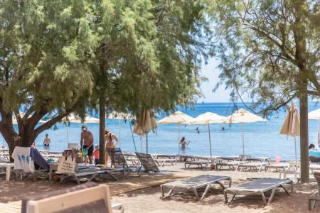 Kefi Beach & Suites - 45