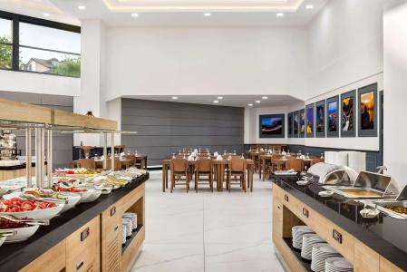 Ramada Plaza By Wyndham - 22