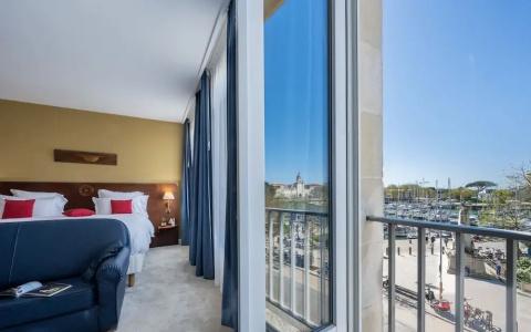 Hôtel Le Yachtman - 174
