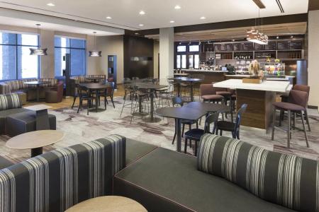 Courtyard by Marriott Alliance Town Center - 28