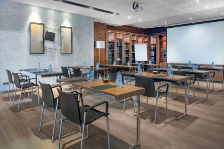 AC Victoria Suites by Marriott - 18