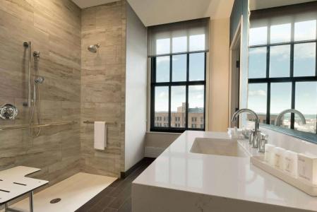Embassy Suites By Hilton Minneapolis Downtown - 7