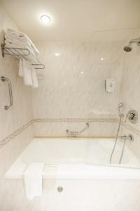 Grand Court - 23