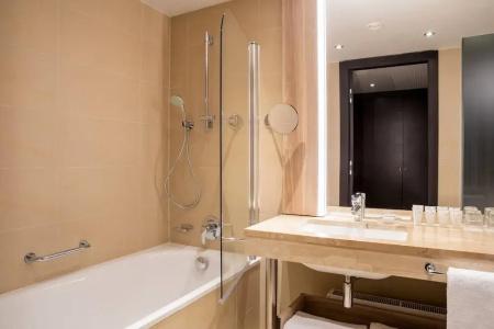 Ac By Marriott Bratislava Old Town - 22