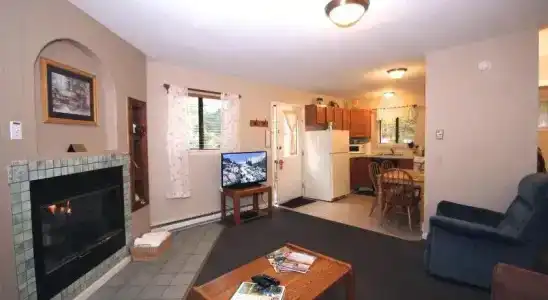 Streamside on Fall River - 8