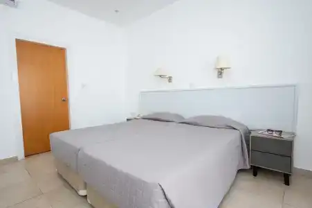 New Famagusta & Suites - 5