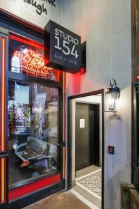 Studio 154 Luxury - 12